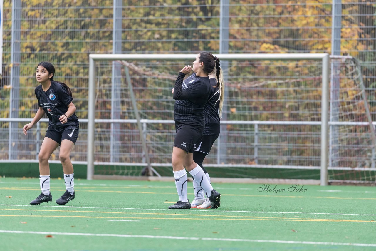 Bild 77 - wCJ VfL Pinneberg - Eimsbuettler TV : Ergebnis: 0:3